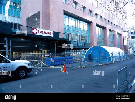 Mount sinai hospital new york hi-res stock photography and images - Alamy