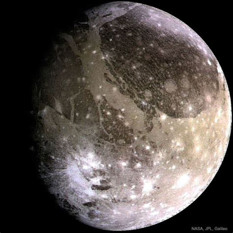 esplaobs: GANYMEDE: THE LARGEST MOON Image Credit: NASA, JPL, Galileo Probe