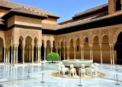 Alhambra Palace and Granada city tour | Audley Travel UK