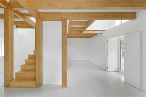 Wood Structure Inside Stone Walls / Corpo Atelier | ArchDaily