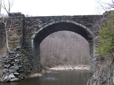 Keystone Arch Bridge, old Western Rail Road, Chester, MA | Arch bridge ...