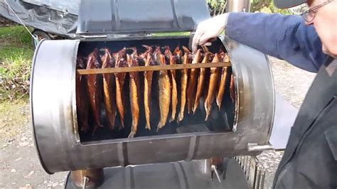 Double Barrel Smoker - Cooking - YouTube