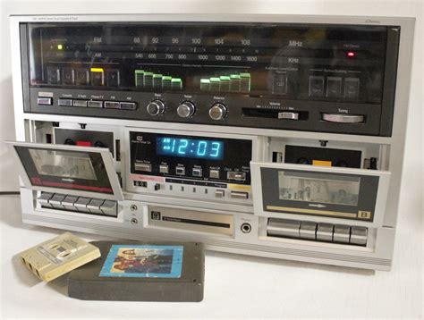 Vintage 80s Stereo System Dual Cassette Tape 8 Track Player AM/FM Radio Digital Alarm Clock ...