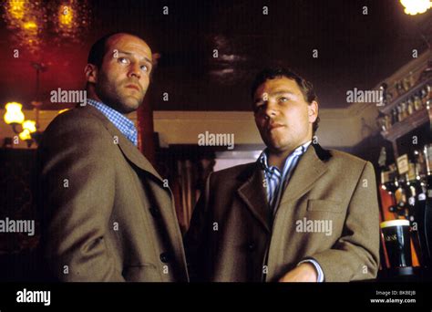 SNATCH (2000) JASON STATHAM, STEPHEN GRAHAM SNAT 136 Stock Photo, Royalty Free Image: 29141795 ...