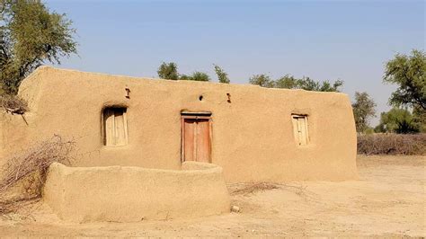 Mud Houses In Punjab • Old Village Lifestyle In Pakistan - YouTube