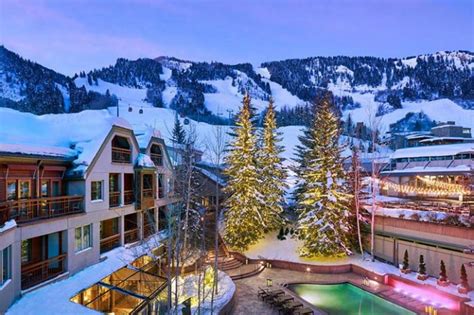 Best Ski Resorts For Christmas | Best Christmas Skiing | Ski Solutions