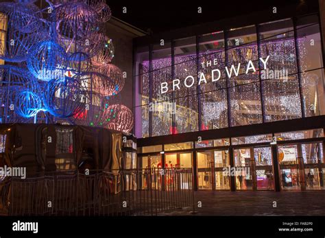 The Broadway Shopping Centre, Bradford at night. Opened November 2015 Stock Photo: 92442056 - Alamy