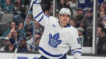 Nylander signs 8-year, $92 million contract with Maple Leafs | NHL.com