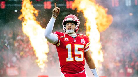 Despite Every Reason to, Patrick Mahomes Still Doesn’t Make MVP Award ...