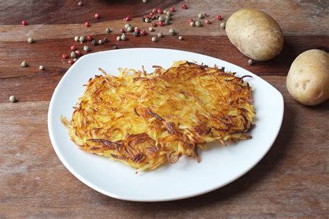 KARTOFFELRÖSTI - goldgelb & knusprig - Schritt für Schritt Anleitung ...