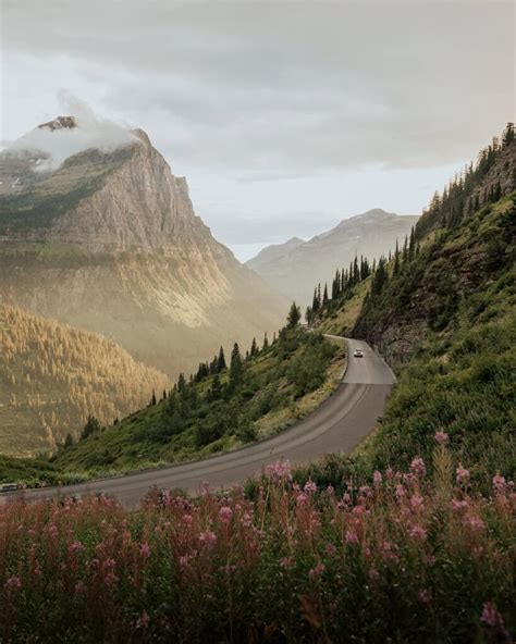 18 Unreal Going-To-The-Sun Road Stops You Need to See ASAP