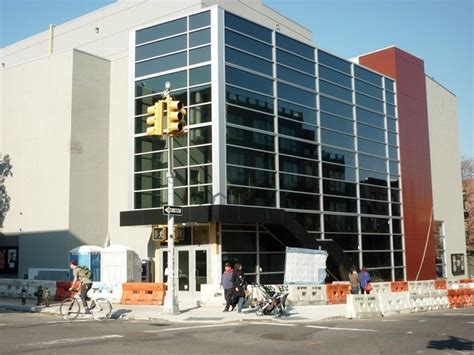 Williamsburg Cinemas in Brooklyn, NY - Cinema Treasures