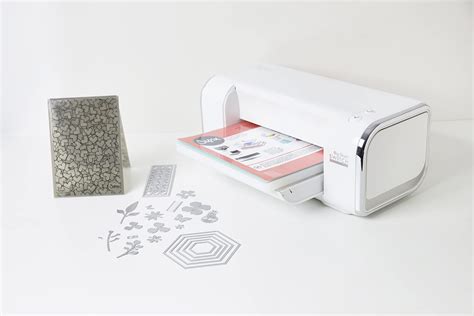 Sizzix Big Shot Switch Plus Starter Kit (White), Electric Die Cutting ...