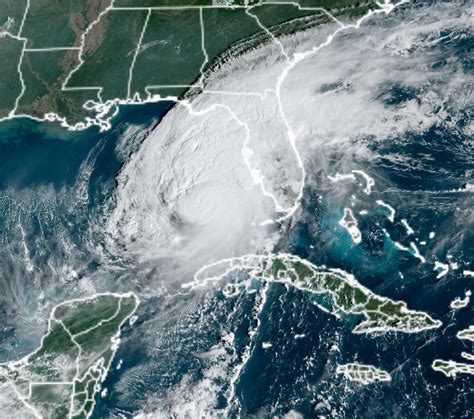 NOAA drops scientist’s ashes into the eye of Category 5 Milton - Ars Technica