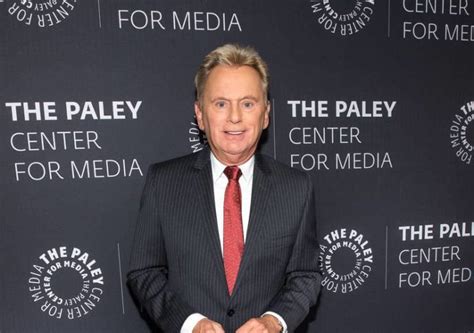 Pat Sajak Biography, Age, Wiki, Height, Weight, Girlfriend, Family & More