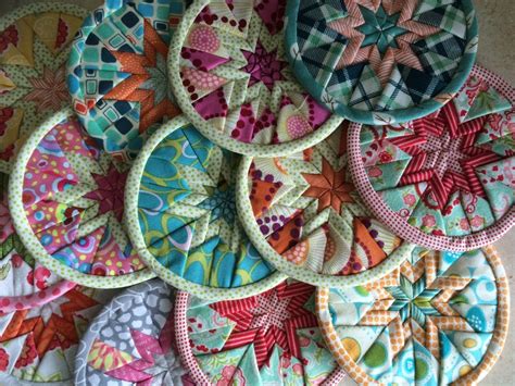 Becky's Easy Folded Star Quilted Coaster Pattern Download - Etsy | Quilted coasters, Fabric ...