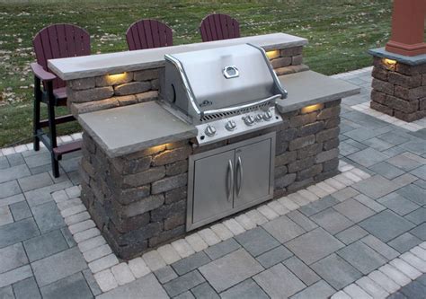 Image result for diy outdoor bar and grill made of bricks - Dana King ...