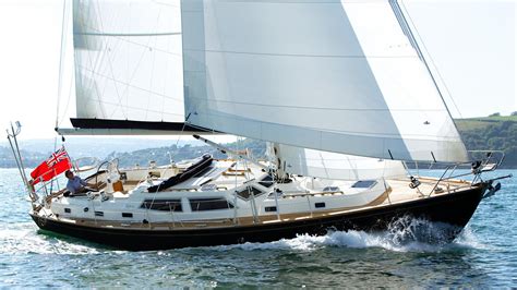 Rustler 44 - Ocean-capable raised saloon bluewater cruiser