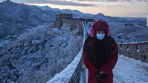 Amazing photos show Great Wall of China covered in snow