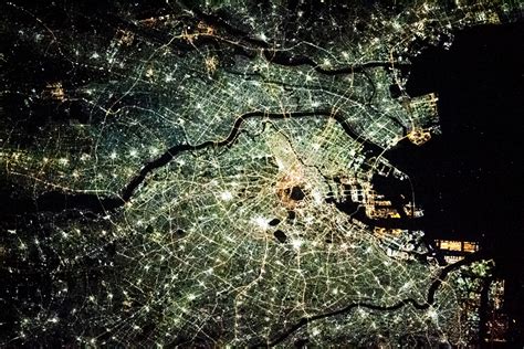 Stunning Astronaut Photo From the Space Station Captures Tokyo’s Lights ...