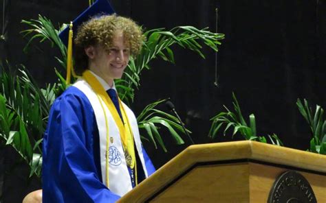 ‘A momentous occasion’: YHS and FBHS celebrate graduation | News-Leader ...