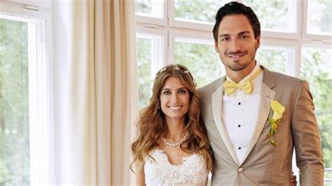 Mats Hummels & Cathy Fischer: Hummels-Hochzeit: Cathy Fischers Brautkleid - Eine kleine ...