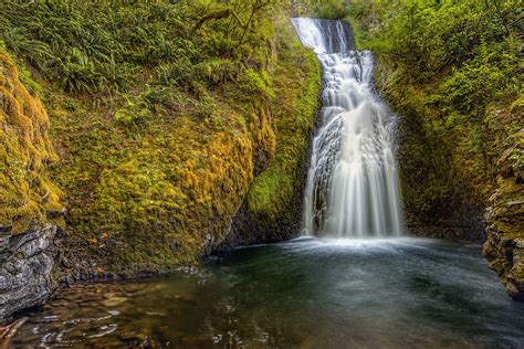 Columbia Gorge Trail: Bridal Veil Falls | Friends of the Columbia Gorge