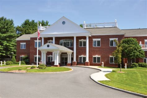 Oak Knoll Healthcare Center Framingham, MA - Skilled Nursing Facility