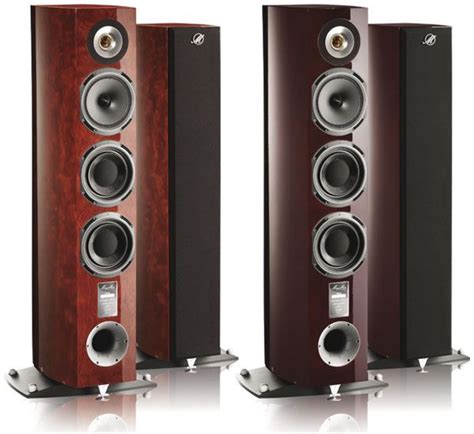 Triangle speakers, on DISPLAY, at Stereo Passion International, Ottawa ...