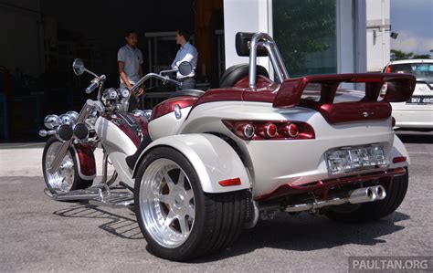 Rewaco RF-1 LT-2 trike lands on Malaysian shores – powered by 1.5 litre turbo with Punch CVT ...