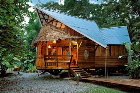 Tree House Lodge - Caribbean Escape | Costa Rica Experts