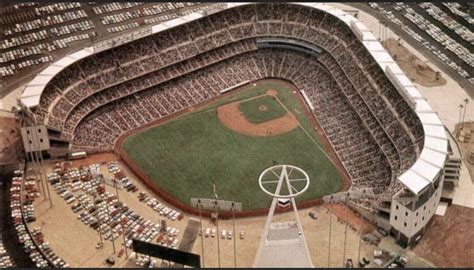 Pin by Rick on Vintage Stadiums | Baseball park, Anaheim angels ...