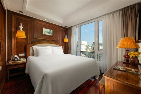 11 Top Hanoi Old Quarter Hotels