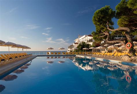 H.TOP Caleta Palace Hotel in Playa de Aro, Costa Brava | loveholidays