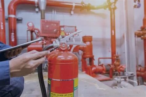 Fire Extinguisher Installation Service in Nashik | ID: 20655352633