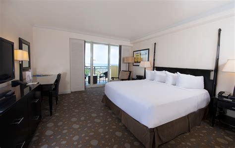 Fort Lauderdale Suites on the Beach | Suites | The Atlantic Hotel