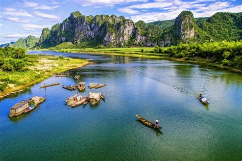 Vietnam Mountains