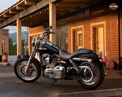 HARLEY-DAVIDSON Super Glide Custom (2011-2012) Specs, Performance & Photos - autoevolution