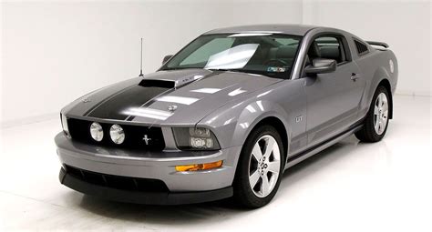 2007 Ford Mustang GT | Classic Auto Mall