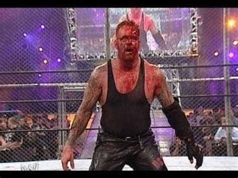 I think Undertaker v Lesnar No Mercy 2002 doesn't get talked about enough, in the discussion of ...