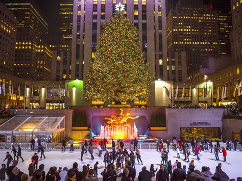 Big Christmas Tree In New York - Christmas Decorations 2021