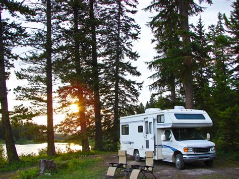 Top RV Camping Tips for Beginners