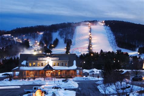 Unparalleled Winter Vacations in Deep Creek Lake - ResortsandLodges.com