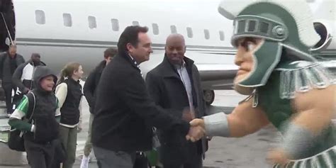 Jonathan Smith arrives in Lansing : r/CFB