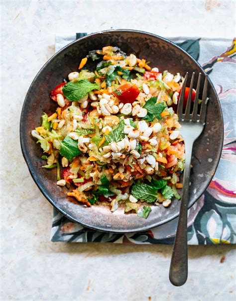 THAI CHAYOTE SALAD - The Blurry Lime