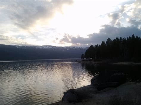 Lake Cascade, Idaho - Last night 4/27/13 : camping