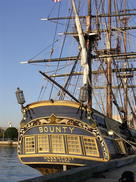 HMS Bounty-the Mutiny Ship