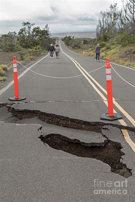 2018 Kilauea Volcano Eruption Damage Photograph by Jim West/science ...