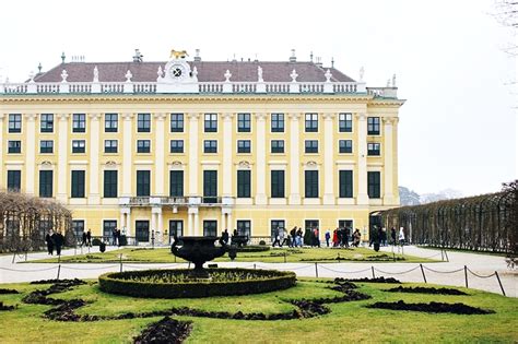 48h in VIENNA: Schönbrunn Palace | GLAM FAB HAPPY