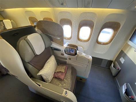 Review: Flying Emirates 777-300ER Business Class During COVID-19 - IATA News